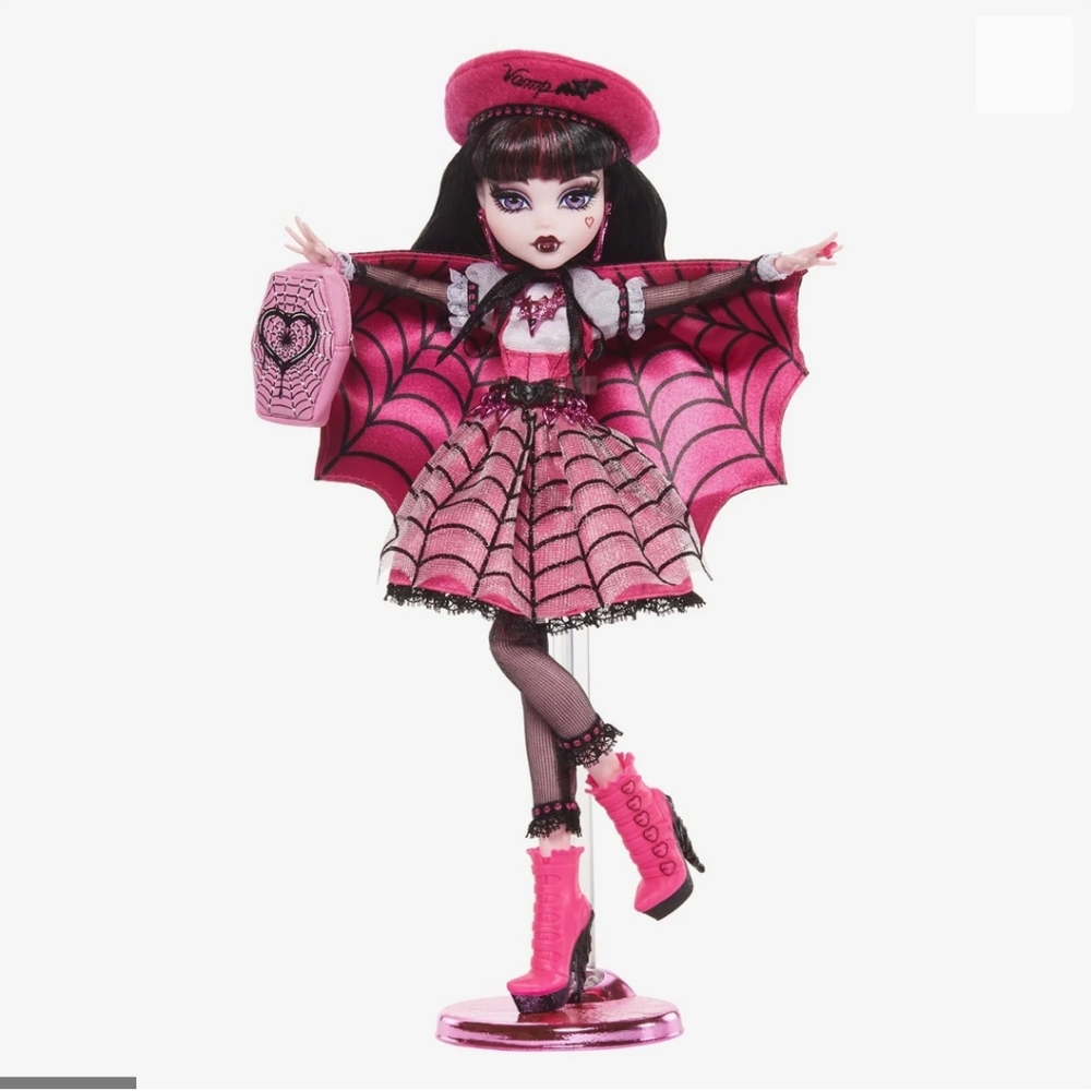 Monster High Haunt Couture Draculaura Doll